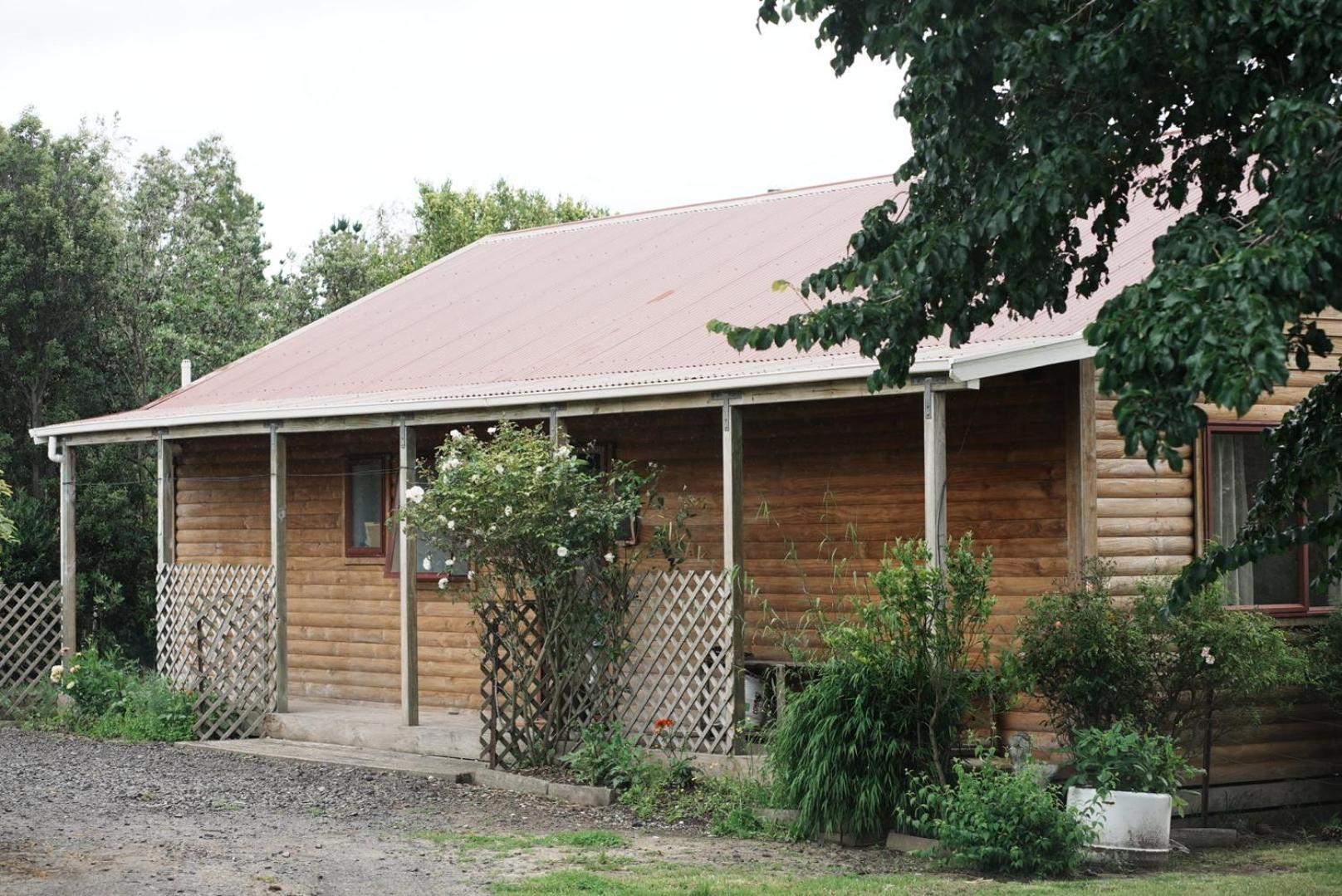 A Cabin With A Big View, Comfort And Tranquility, Close To Vines Martinborough Luaran gambar
